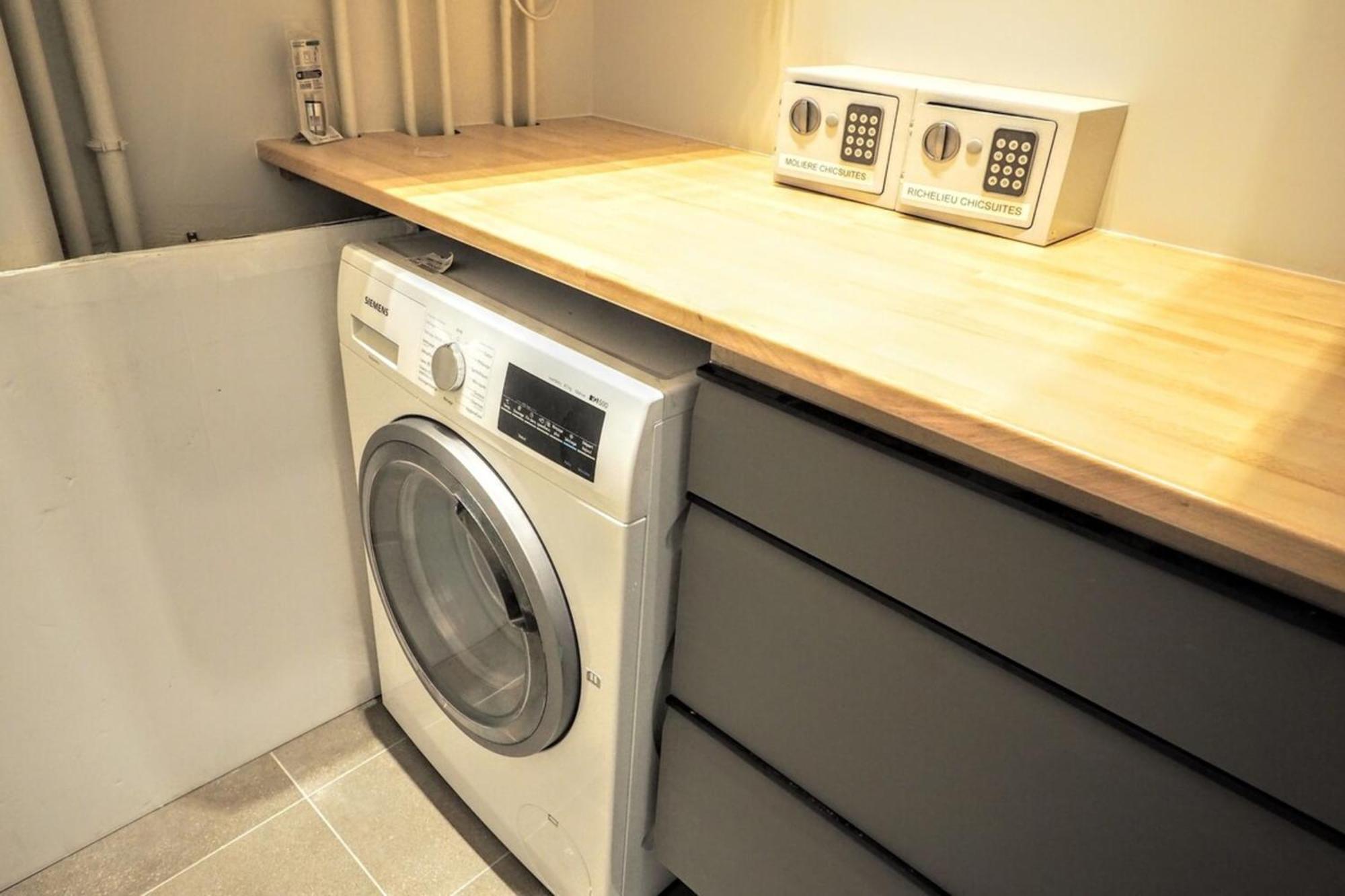 Moliere Chicsuites Paris Eksteriør bilde