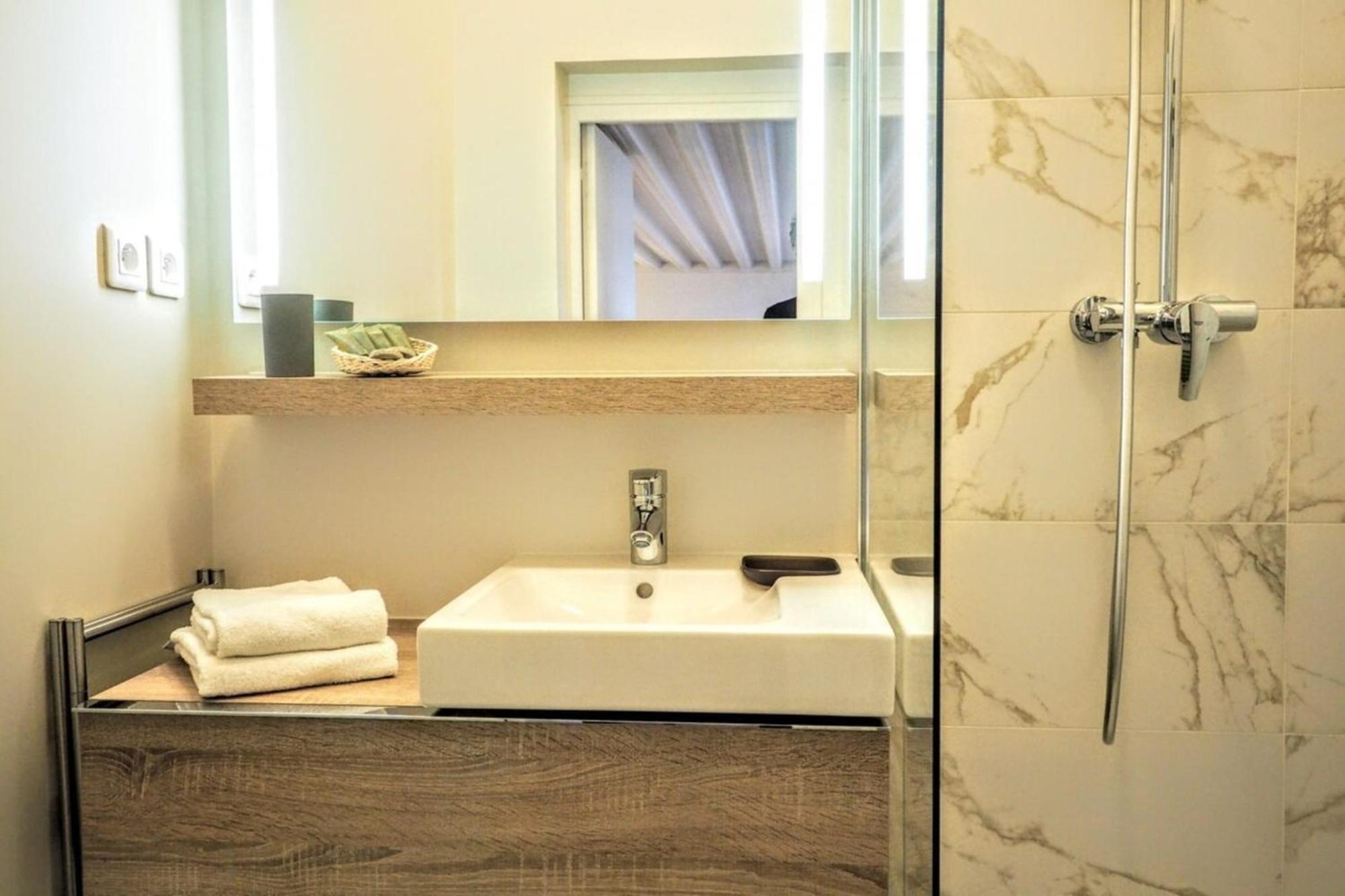 Moliere Chicsuites Paris Eksteriør bilde