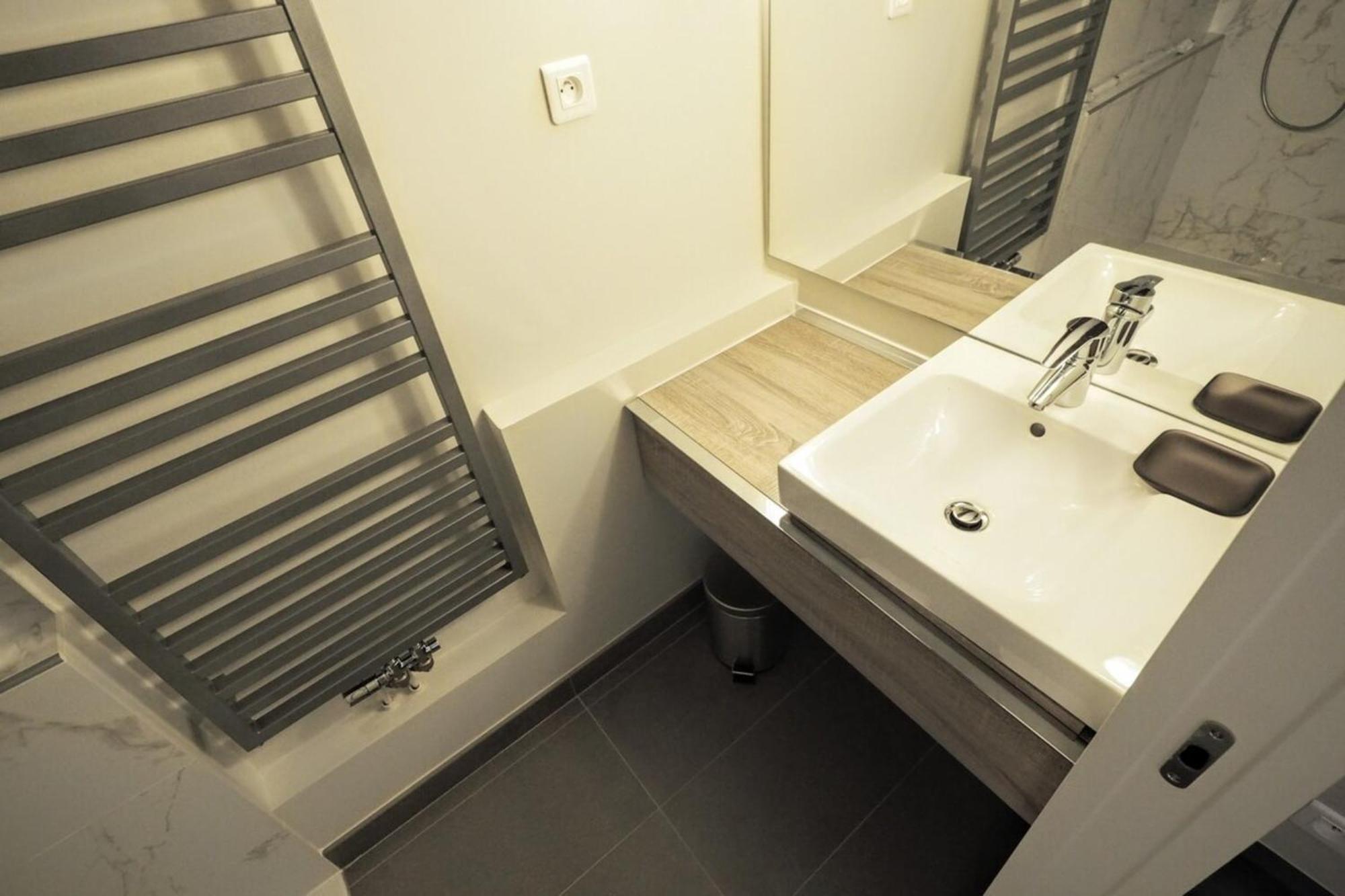 Moliere Chicsuites Paris Eksteriør bilde